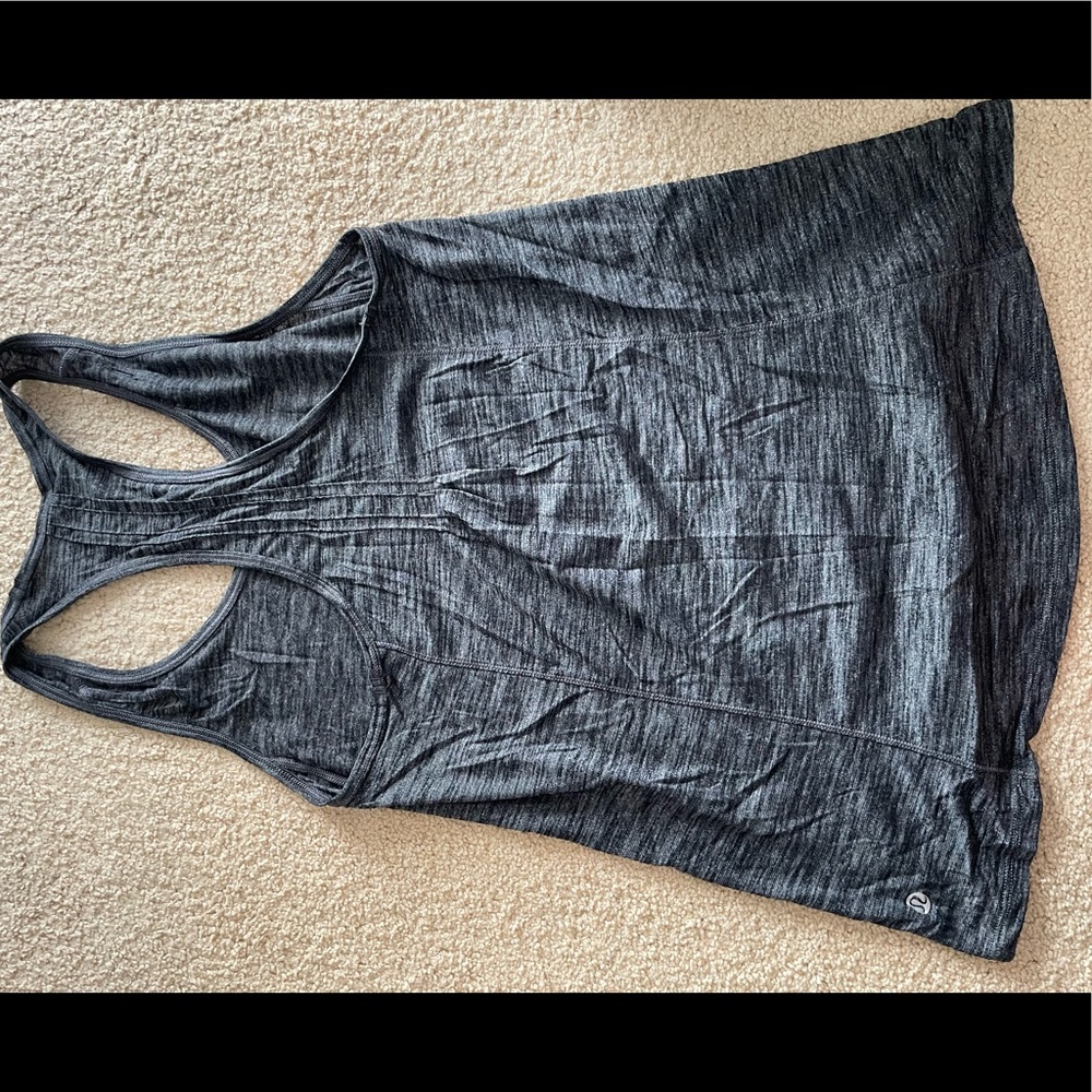 Lululemon tank